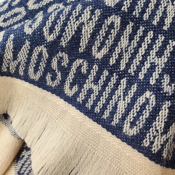 Moschino Logo Wool Fringe Blanket Throw Wrap - Picture 13 of 16